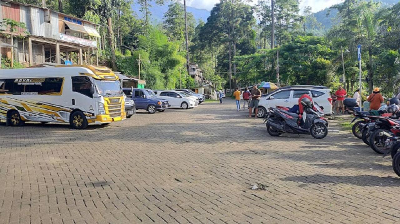 Welirang Forest Pacet Villa Mojokerto Kültér fotó